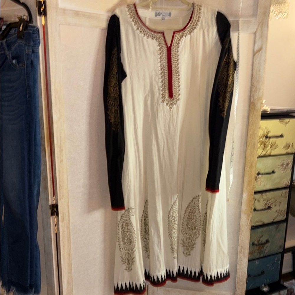Ivory and Black Long-Sleeve Embroidered Tunic Dress